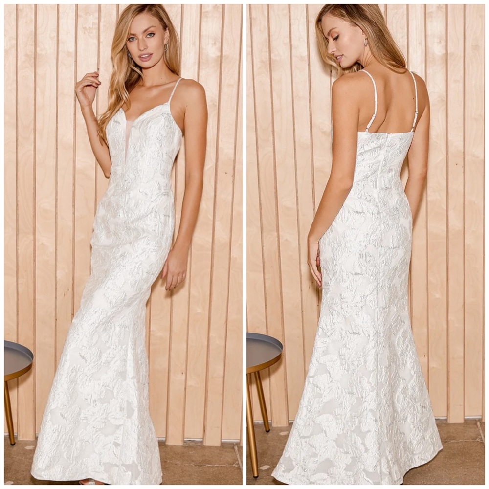 Inmod white/silver jacquard gown